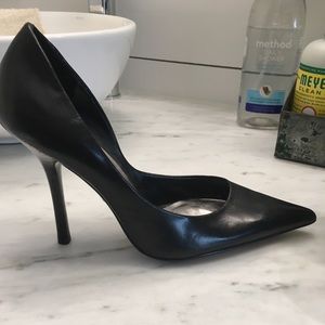 Guess heels!! These are beautiful!